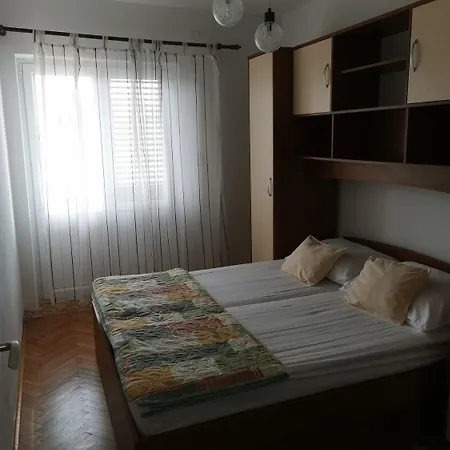 Ivo Pag Town