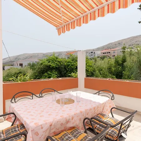 Ivo Apartament Pag Town